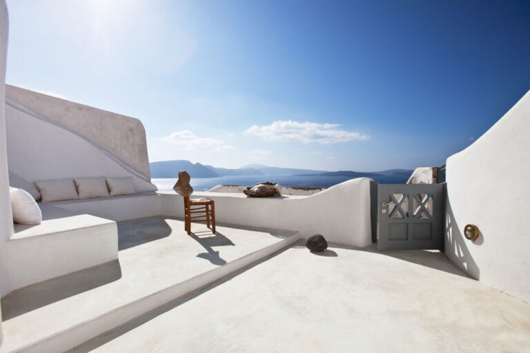 Vacation Properties A Complete Guide to Leisure and Investment Homes